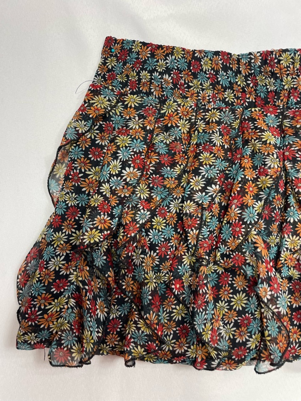 Wet Seal Floral SM Black Ditsy Ruffle Mini Skirt Feminine Y2K Mallcore Layers - Picture 6 of 12